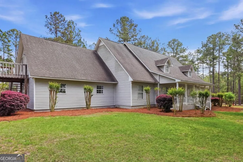 2811 Lullwater RD Tifton, GA 31794