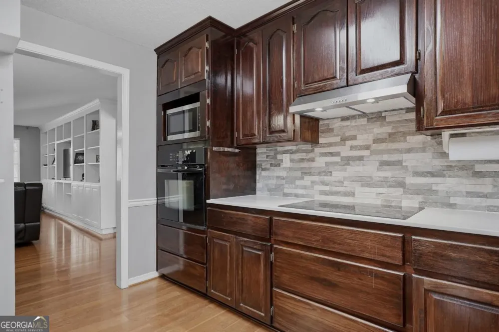 2811 Lullwater RD Tifton, GA 31794