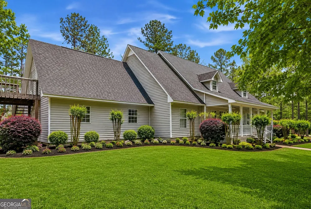 2811 Lullwater RD Tifton, GA 31794