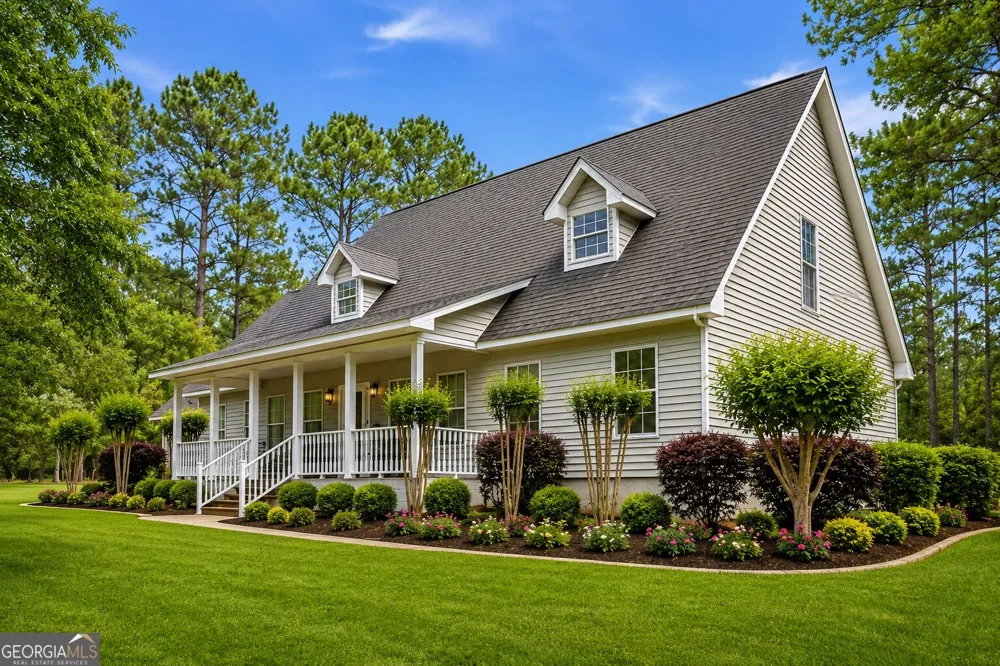2811 Lullwater RD Tifton, GA 31794
