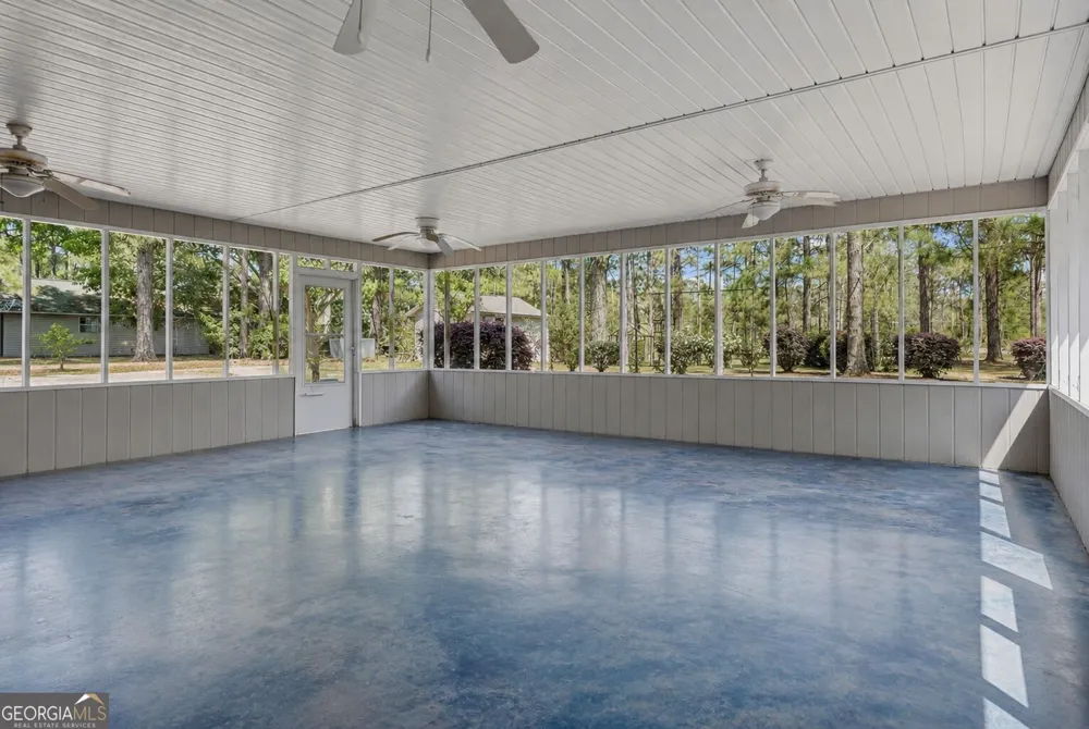2811 Lullwater RD Tifton, GA 31794