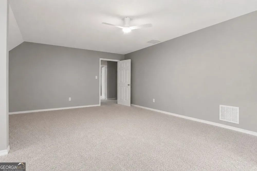 2811 Lullwater RD Tifton, GA 31794