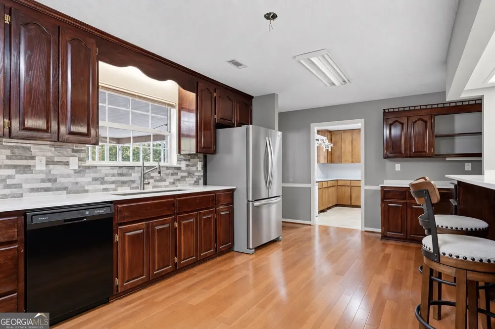 2811 Lullwater RD Tifton, GA 31794