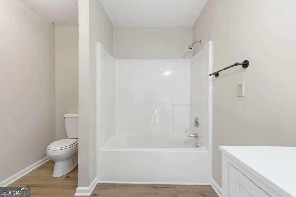 3015 Bear LN Hiawassee, GA 30546
