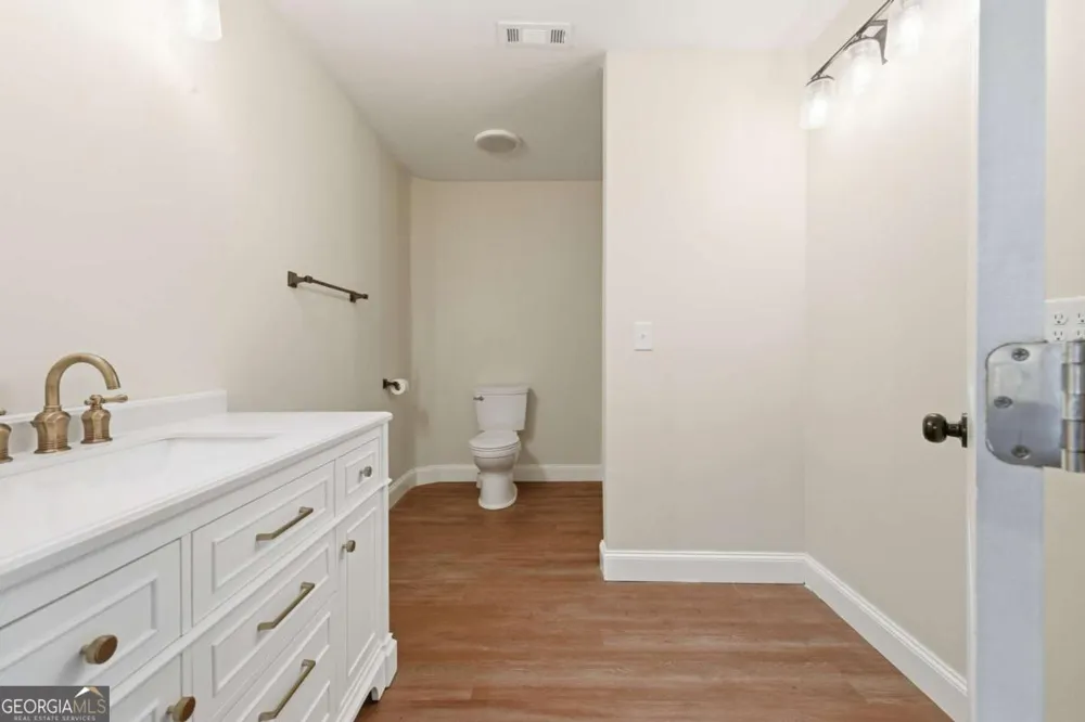 3015 Bear LN Hiawassee, GA 30546