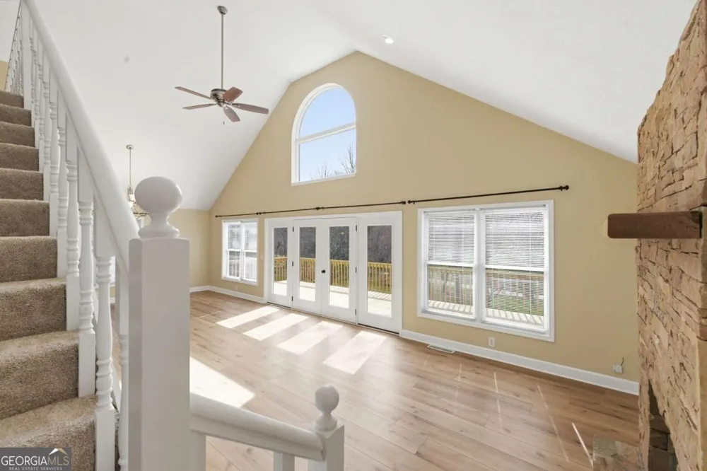 3015 Bear LN Hiawassee, GA 30546