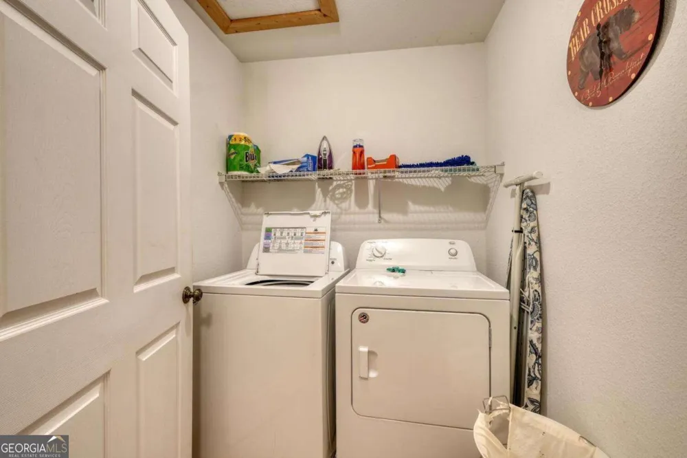 5702 Valley View DR Hiawassee, GA 30546