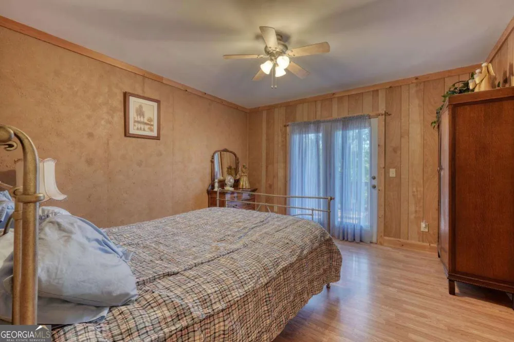 5702 Valley View DR Hiawassee, GA 30546