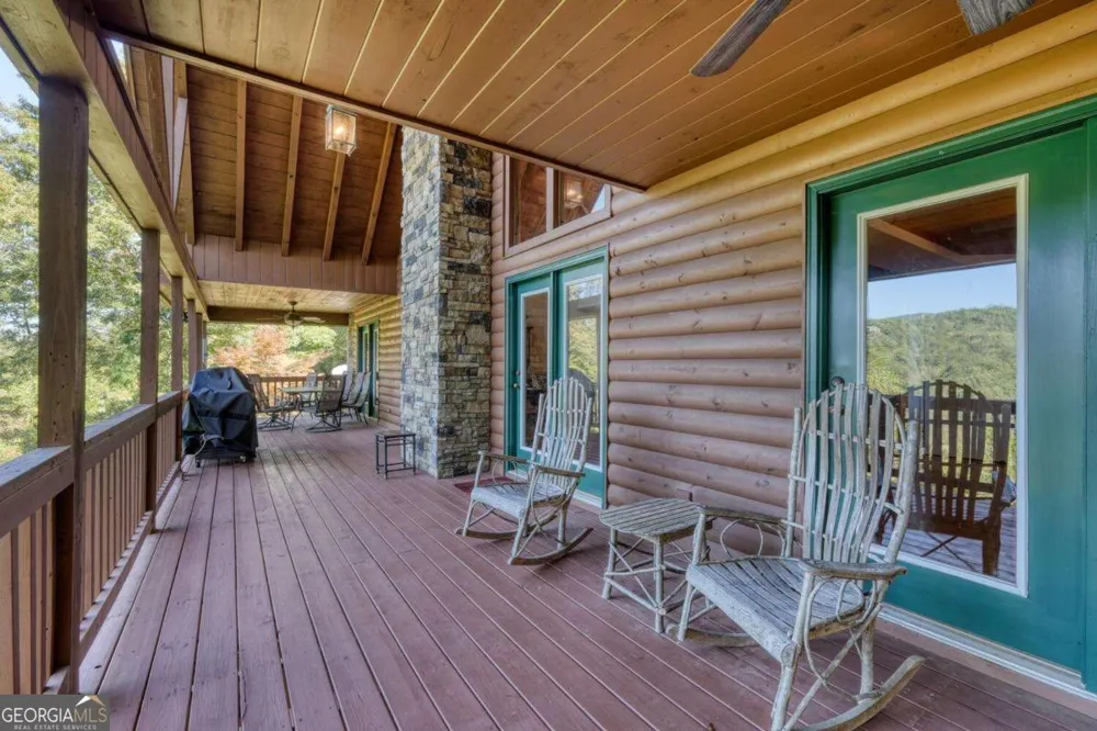 5702 Valley View DR Hiawassee, GA 30546