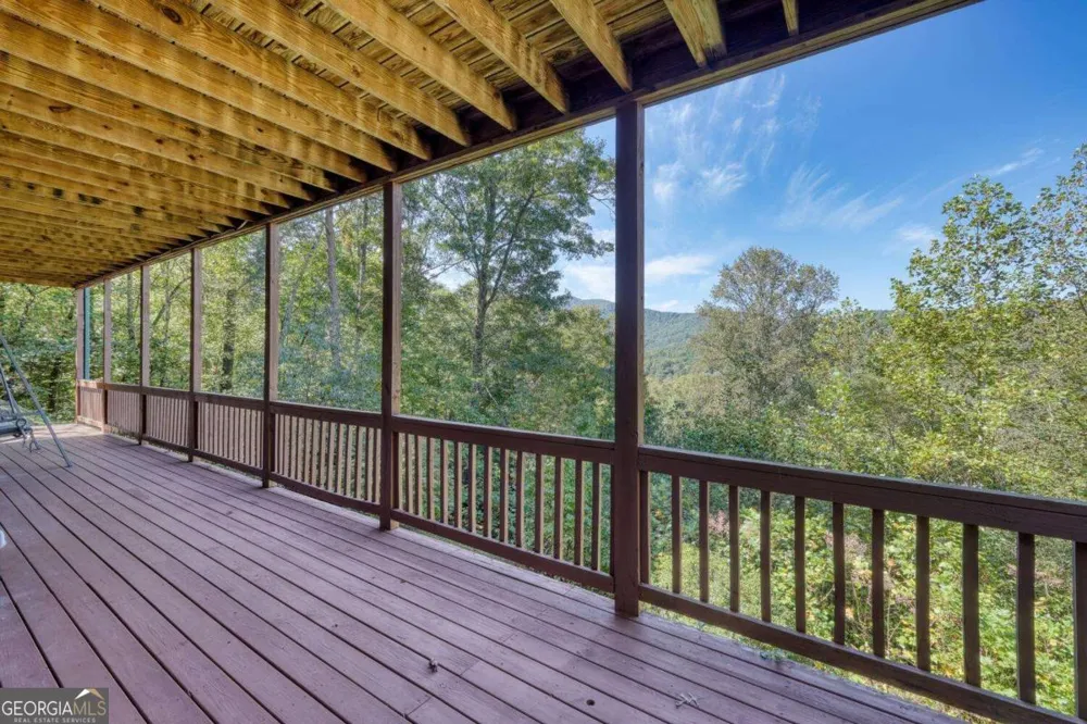 5702 Valley View DR Hiawassee, GA 30546