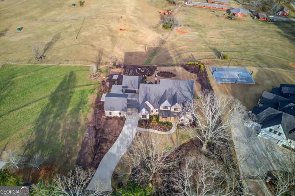 3273 Bailey RD Mulberry, GA 30019