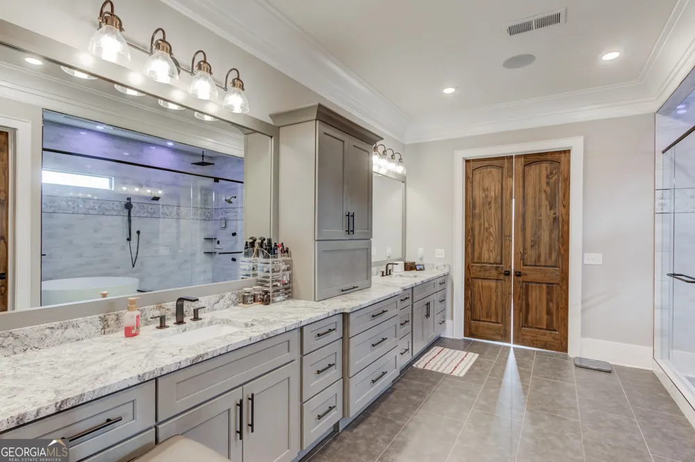 3273 Bailey RD Mulberry, GA 30019
