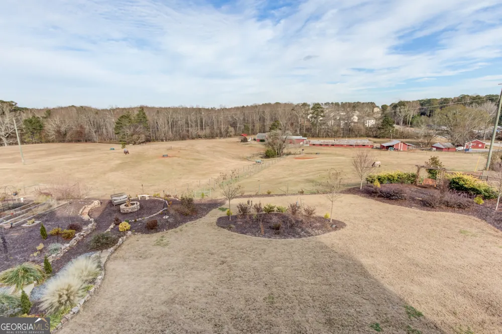 3273 Bailey RD Mulberry, GA 30019