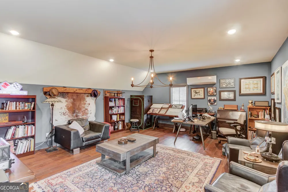 3273 Bailey RD Mulberry, GA 30019