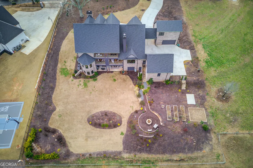 3273 Bailey RD Mulberry, GA 30019