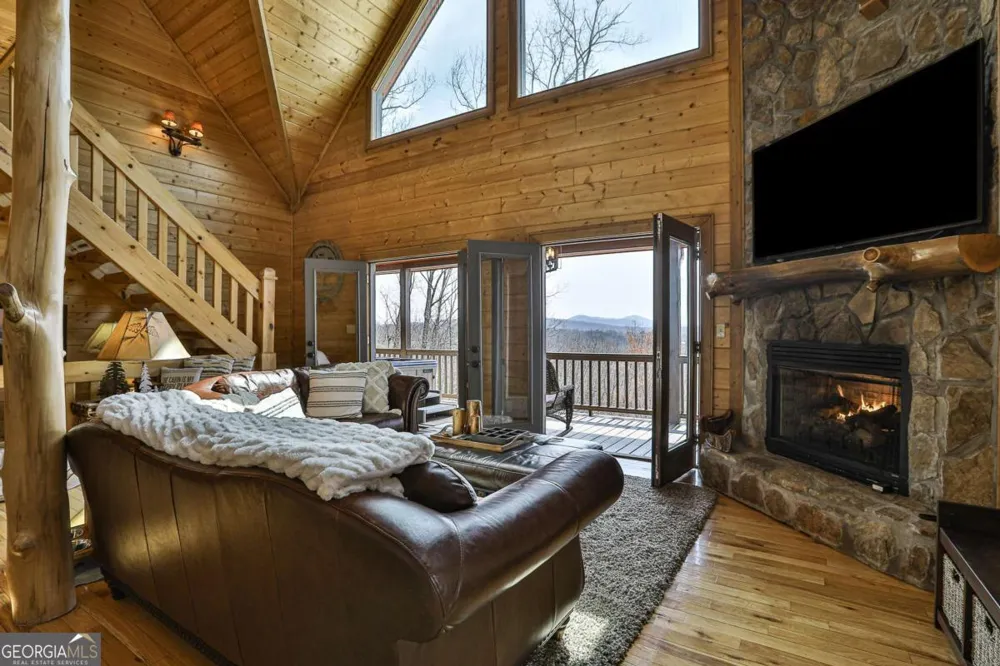 268 Oak Ledge RD Morganton, GA 30560