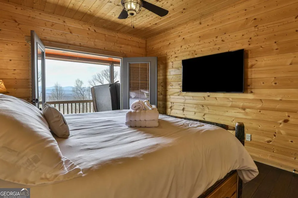 268 Oak Ledge RD Morganton, GA 30560