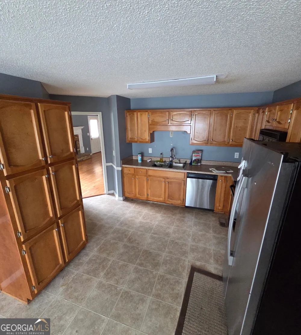 400 Megan PL Temple, GA 30179