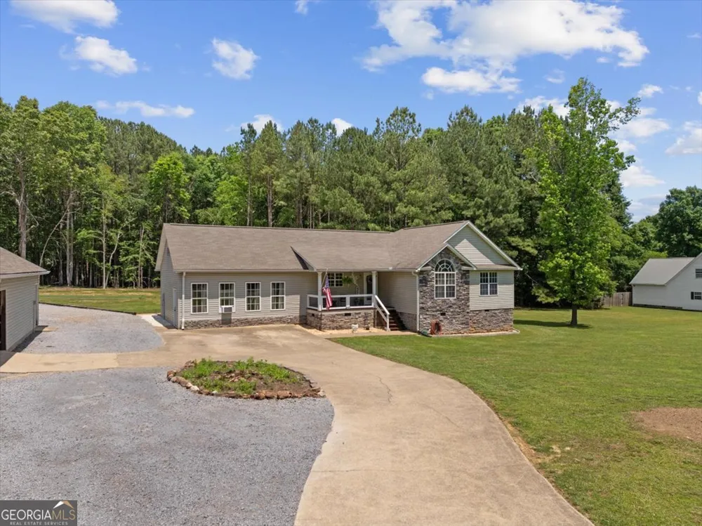 90 Sunset DR Summerville, GA 30747