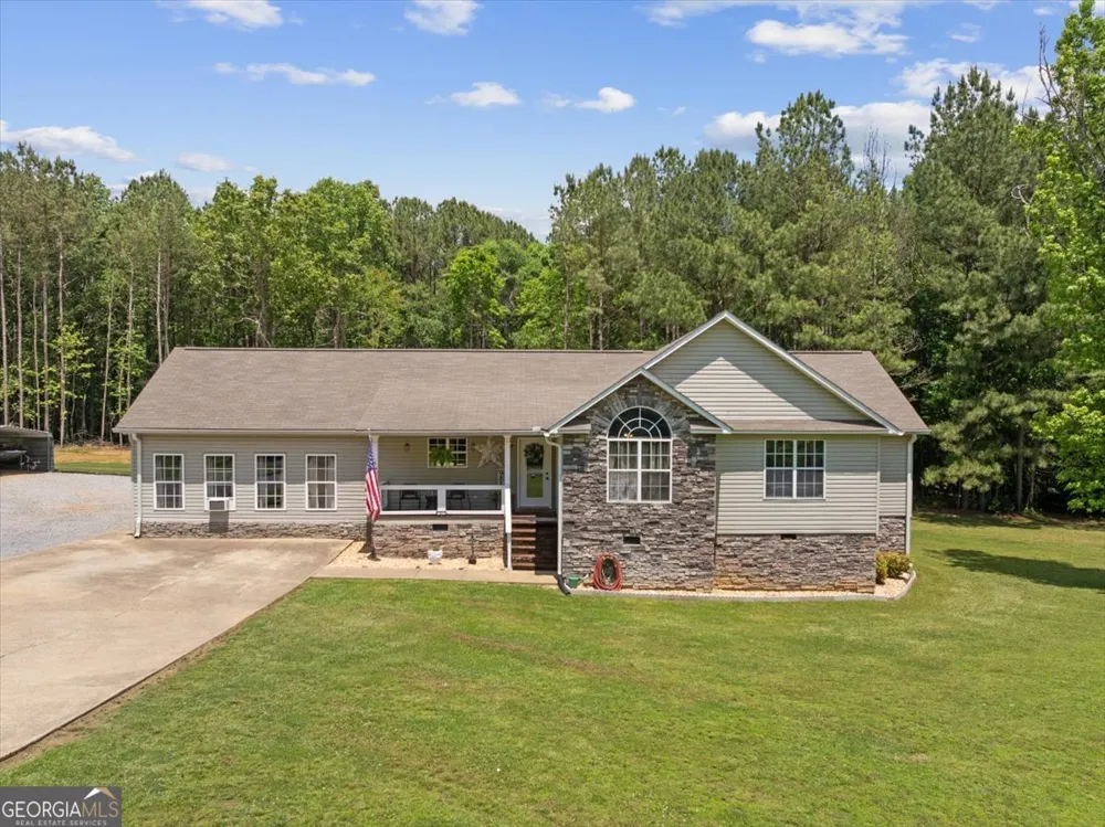 90 Sunset DR Summerville, GA 30747