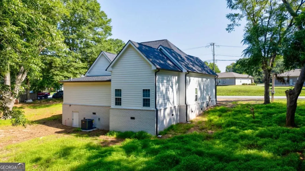540 Sunset AVE Comer, GA 30629