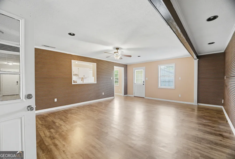 943 Madison AVE Valdosta, GA 31602