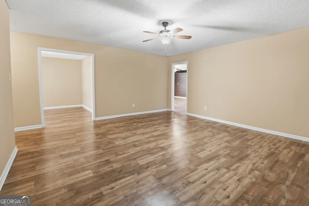 943 Madison AVE Valdosta, GA 31602