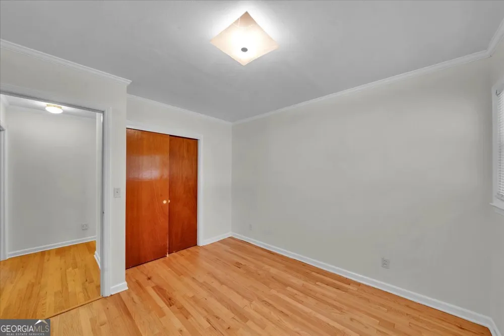 240 E Peter ST Cochran, GA 31014