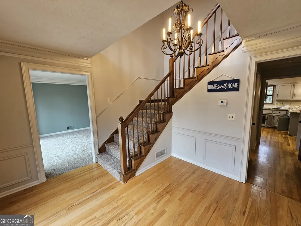 5525 Wedgewood CT SW Lilburn, GA 30047