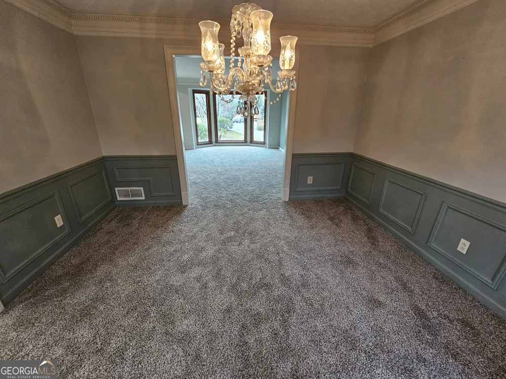 5525 Wedgewood CT SW Lilburn, GA 30047