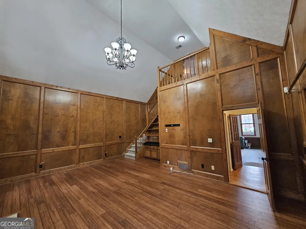 5525 Wedgewood CT SW Lilburn, GA 30047