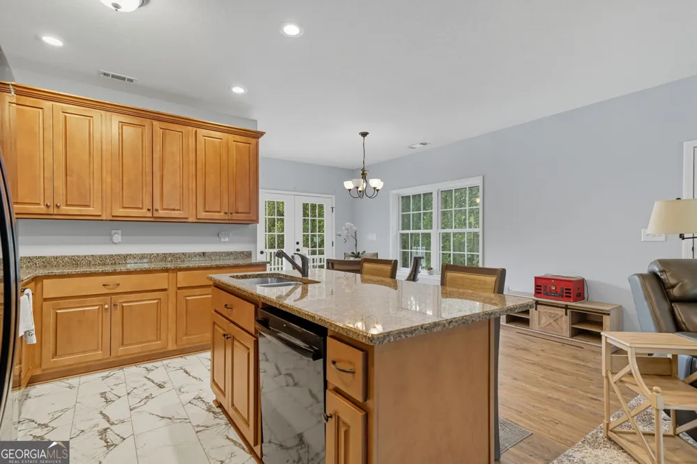 716 Old Pleasant Valley RD Talking Rock, GA 30175