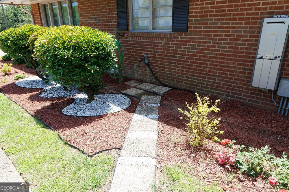 211 N Broad ST Buena Vista, GA 31803