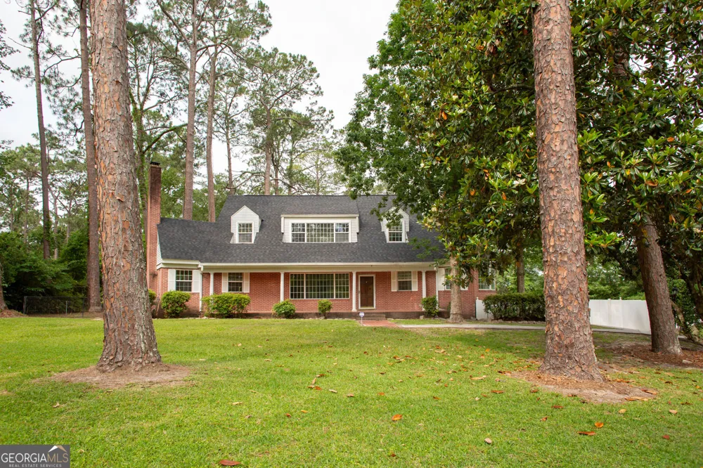 1701 Satilla BLVD Waycross, GA 31501