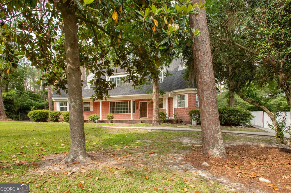 1701 Satilla BLVD Waycross, GA 31501