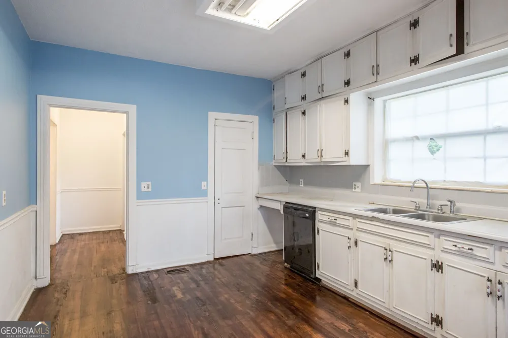 1701 Satilla BLVD Waycross, GA 31501