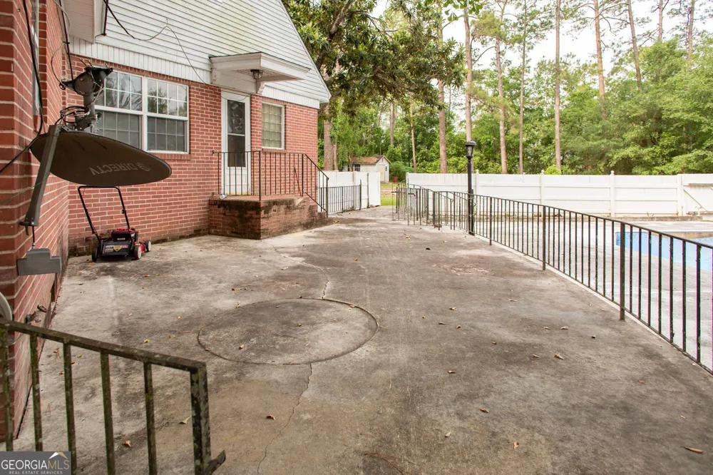 1701 Satilla BLVD Waycross, GA 31501