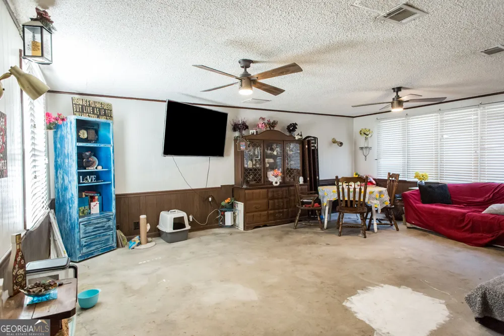 822 S Ware ST Alma, GA 31510