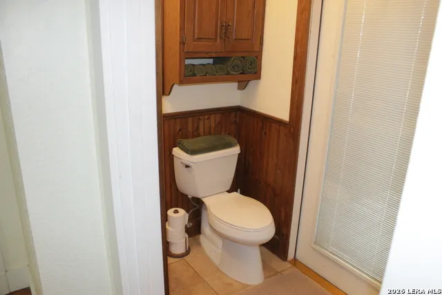 28 River Place Rd Rio Frio, TX 78879
