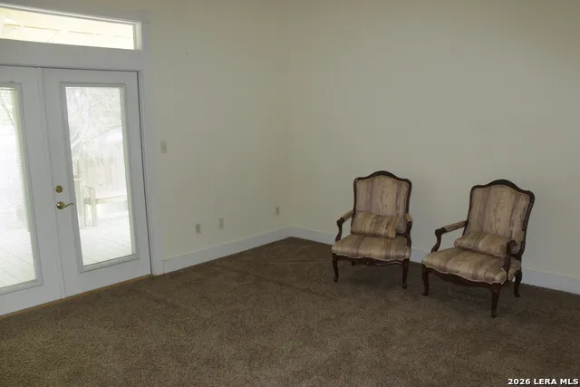 28 River Place Rd Rio Frio, TX 78879