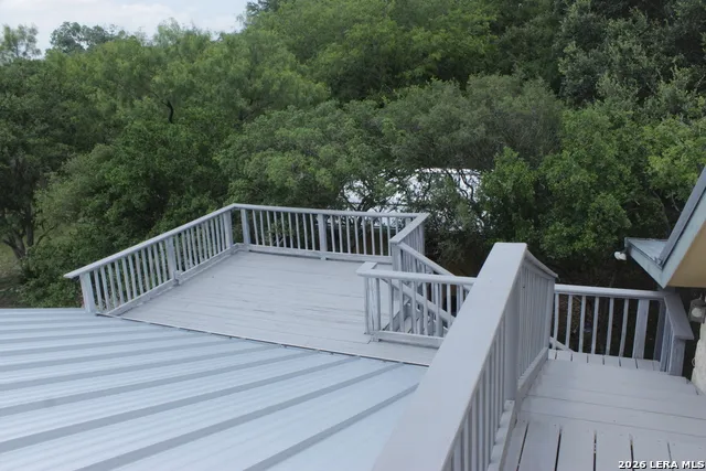 28 River Place Rd Rio Frio, TX 78879