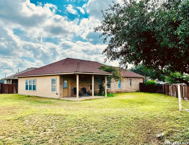10226 HOMBURG RNCH Helotes, TX 78023