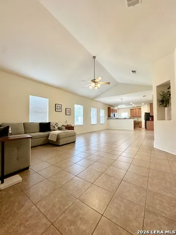 10226 HOMBURG RNCH Helotes, TX 78023