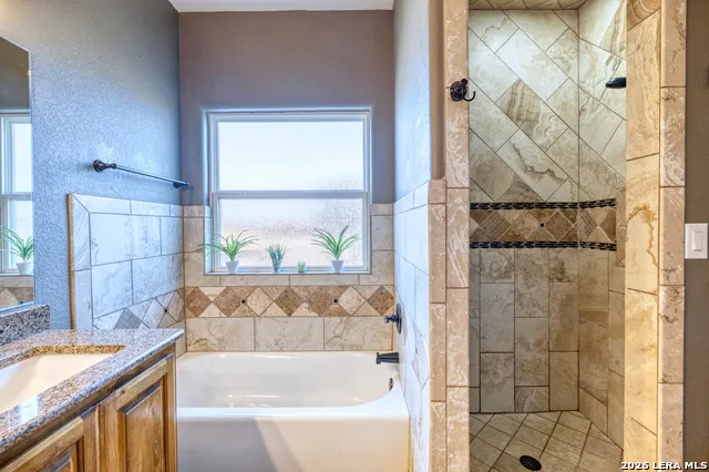 8 Valley View Uvalde, TX 78801