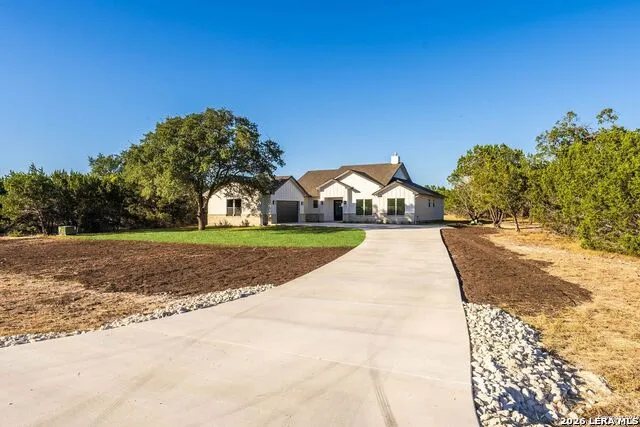 541 Rio Azul Pipe Creek, TX 78063