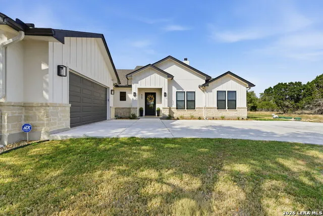 541 Rio Azul Pipe Creek, TX 78063