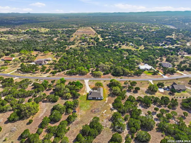 541 Rio Azul Pipe Creek, TX 78063