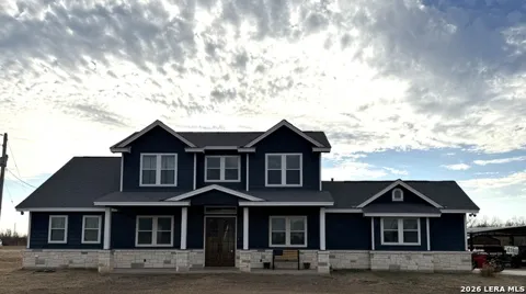 3727 US Highway 83