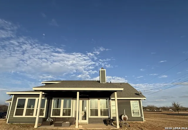 3727 US Highway 83 Crystal City, TX 78839