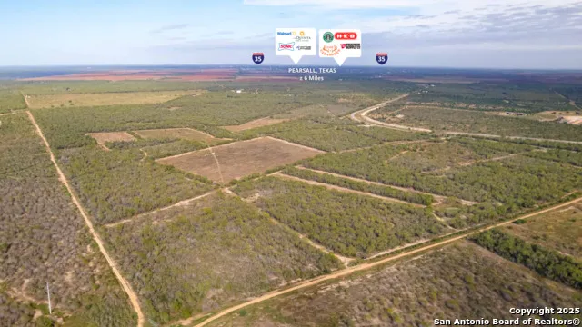 6 FM 1581 Pearsall, TX 78061